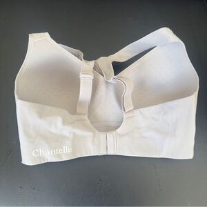 Chantelle Women's Soft Cream Bra